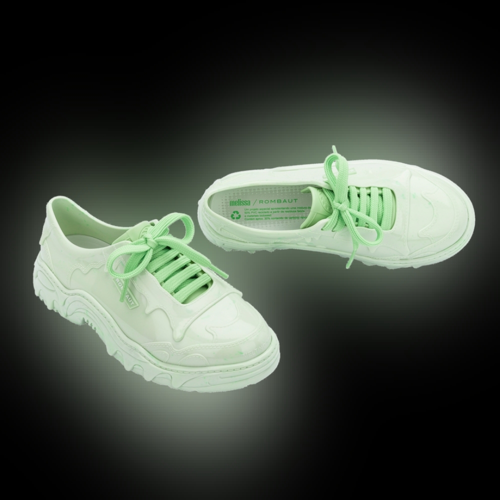 SALE💖Melissa Melting Boccacio sneakers size 8